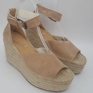 Soludos tan leather platform wedge platform peep toe sandals size 10